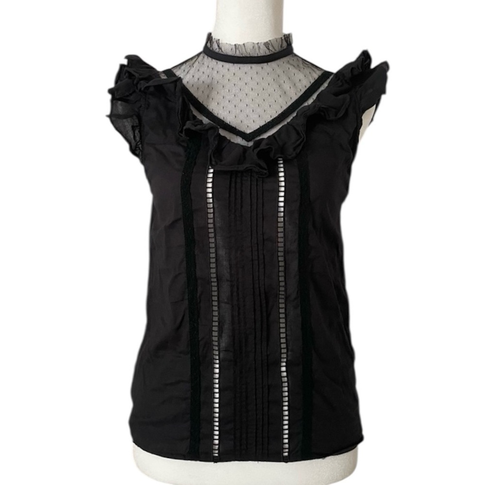 ISBIT DAIKANYAMA Ruffled Blouse with Mesh Accents